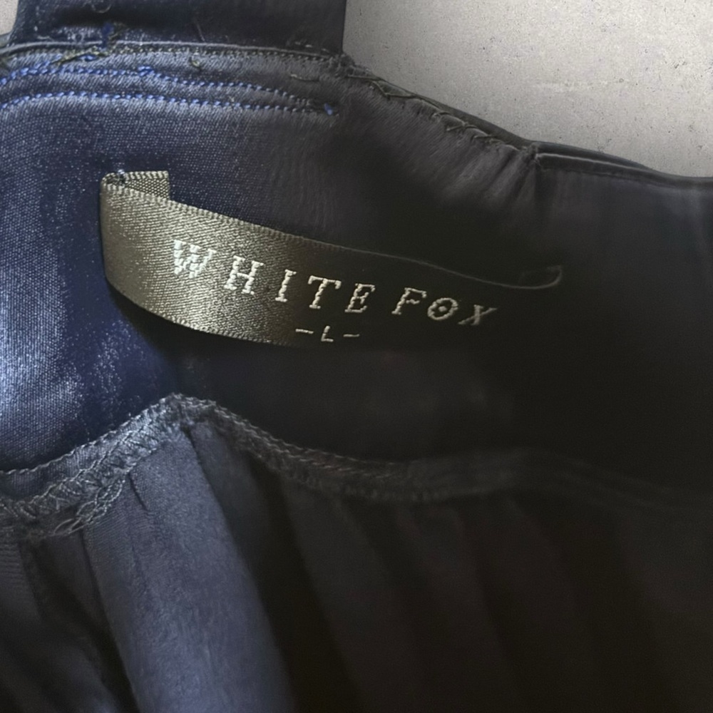 White fox time is up maxi dress - Picture 3 of 8